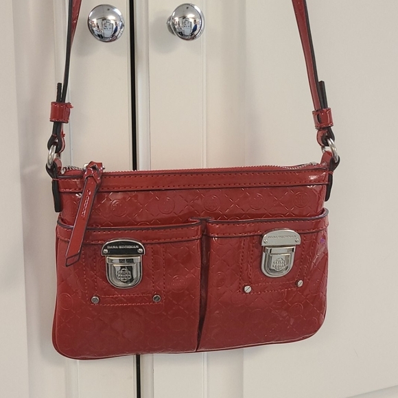 Dana Buchman Handbags - Dana Buchman Cross body purse